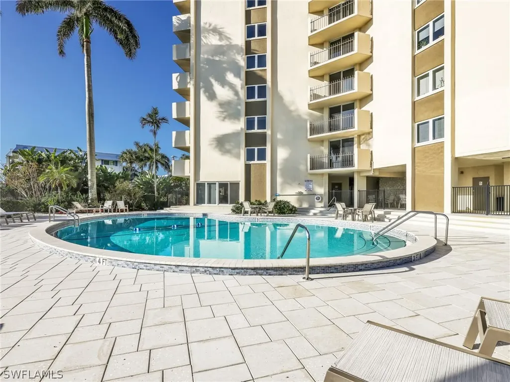 2150 Gulf Shore Boulevard N Naples FL 34102
