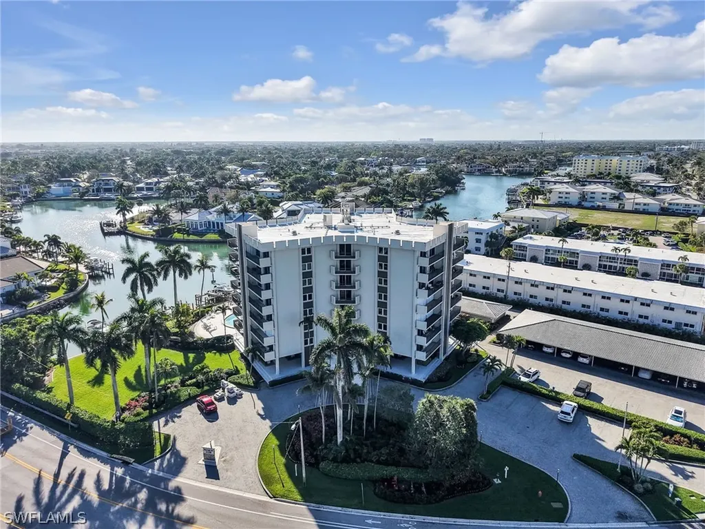 2150 Gulf Shore Boulevard N Naples FL 34102