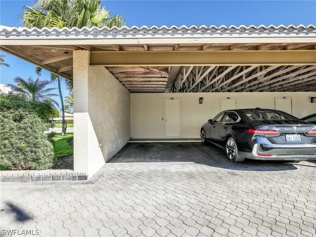 2150 Gulf Shore Boulevard N Naples FL 34102