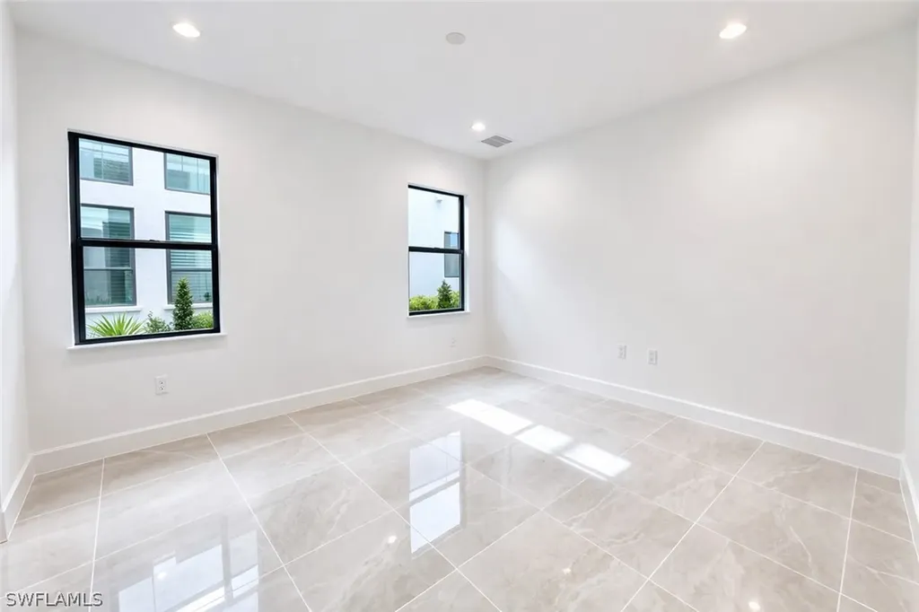 12770 Woodbury Drive Estero FL 33928