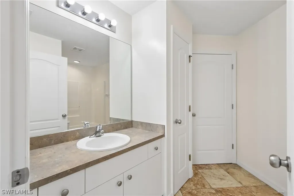 2846 NW 3rd Street Cape Coral FL 33993