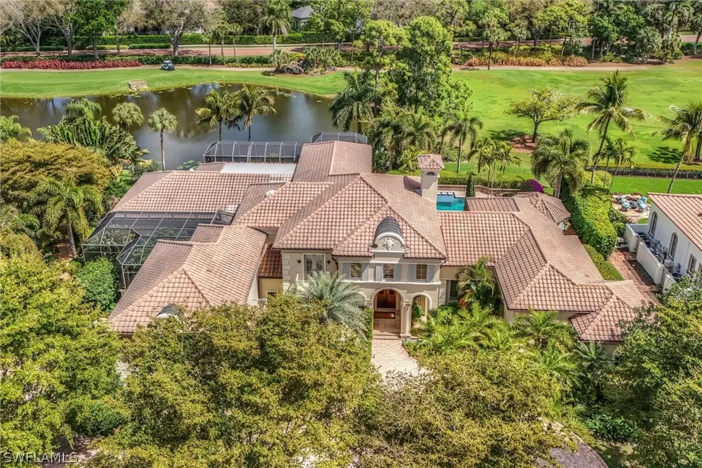 1132 Dormie Drive Naples FL 34108