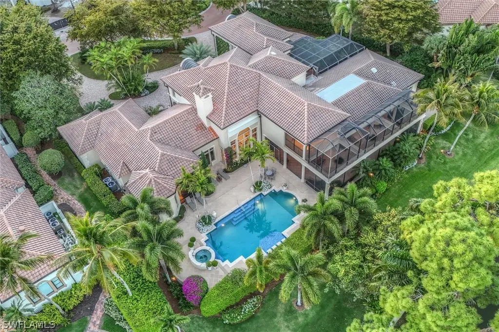 1132 Dormie Drive Naples FL 34108