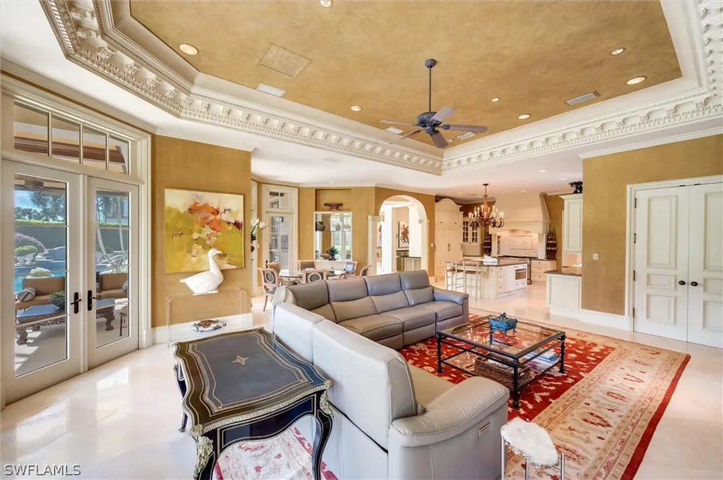 1132 Dormie Drive Naples FL 34108