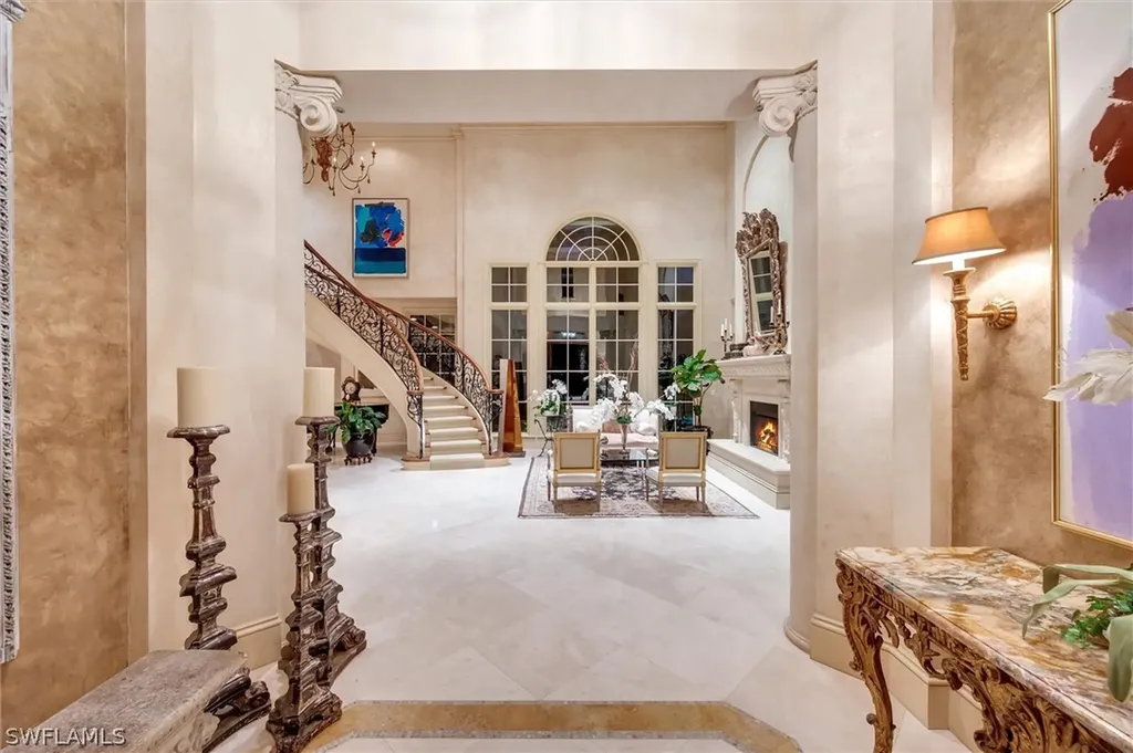 1132 Dormie Drive Naples FL 34108