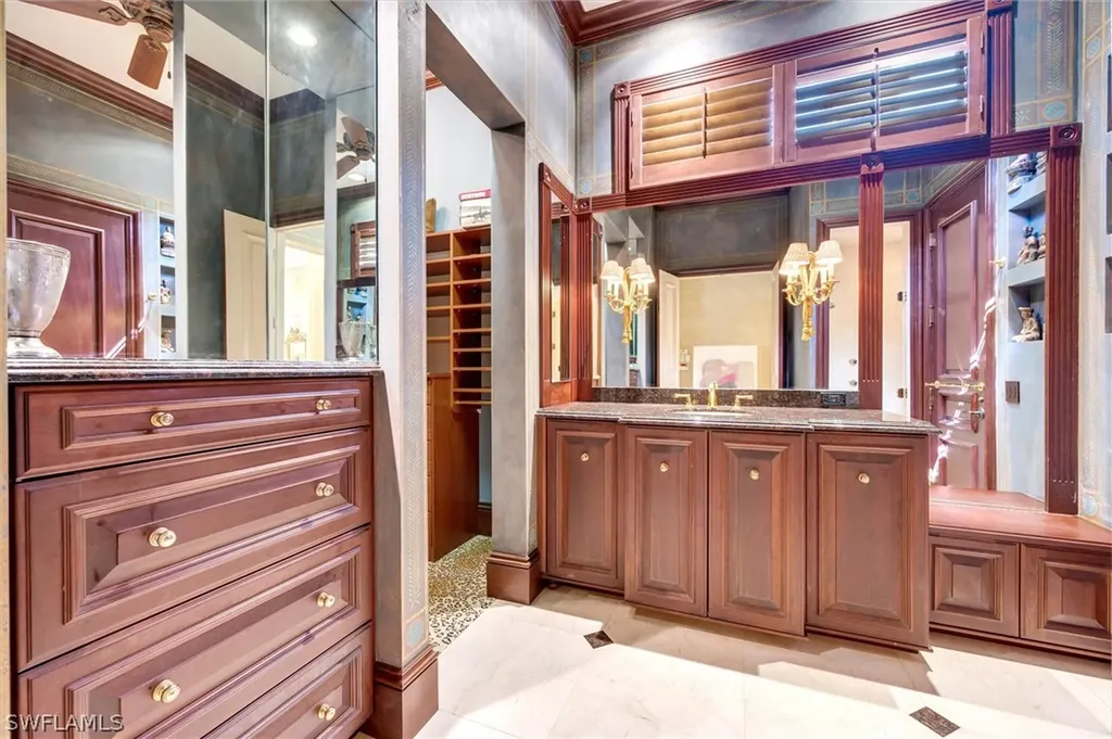 1132 Dormie Drive Naples FL 34108