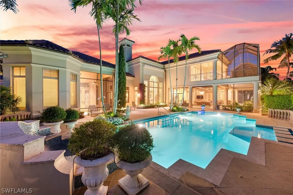 1132 Dormie Drive Naples FL 34108