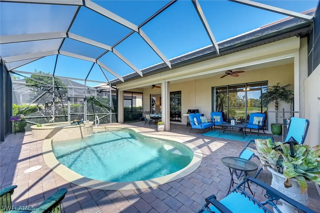 7587 Moorgate Point Way Naples FL 34113