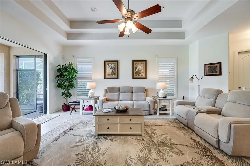 7587 Moorgate Point Way Naples FL 34113