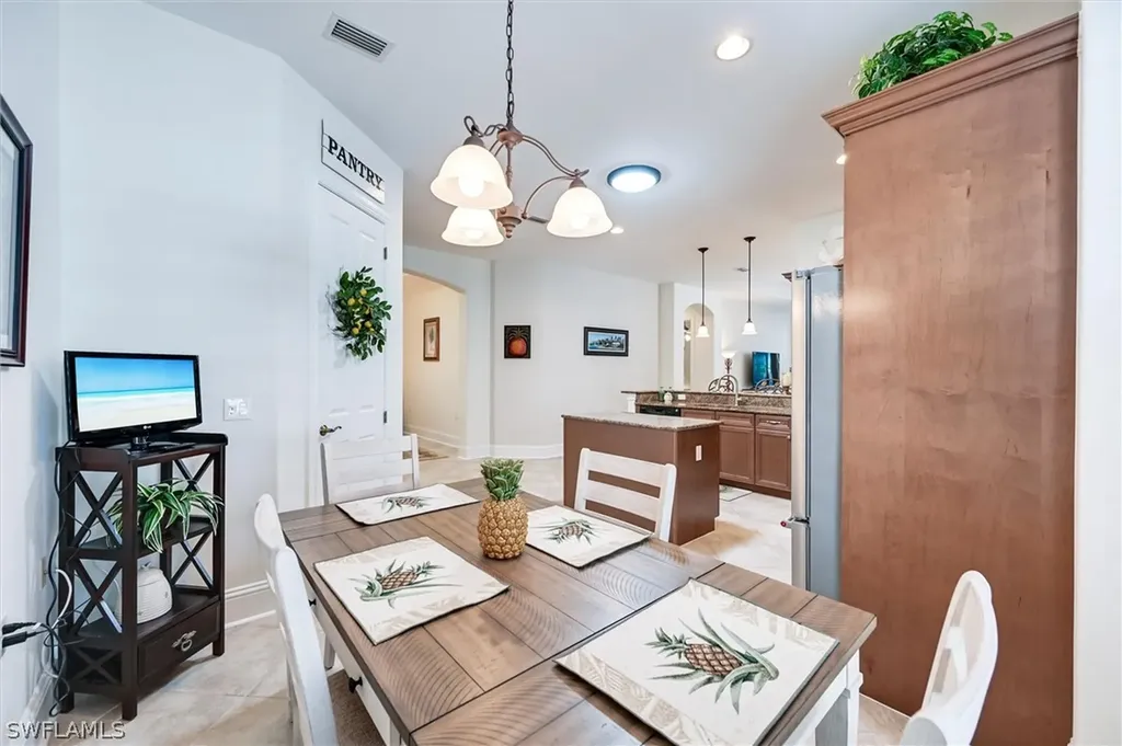 7587 Moorgate Point Way Naples FL 34113