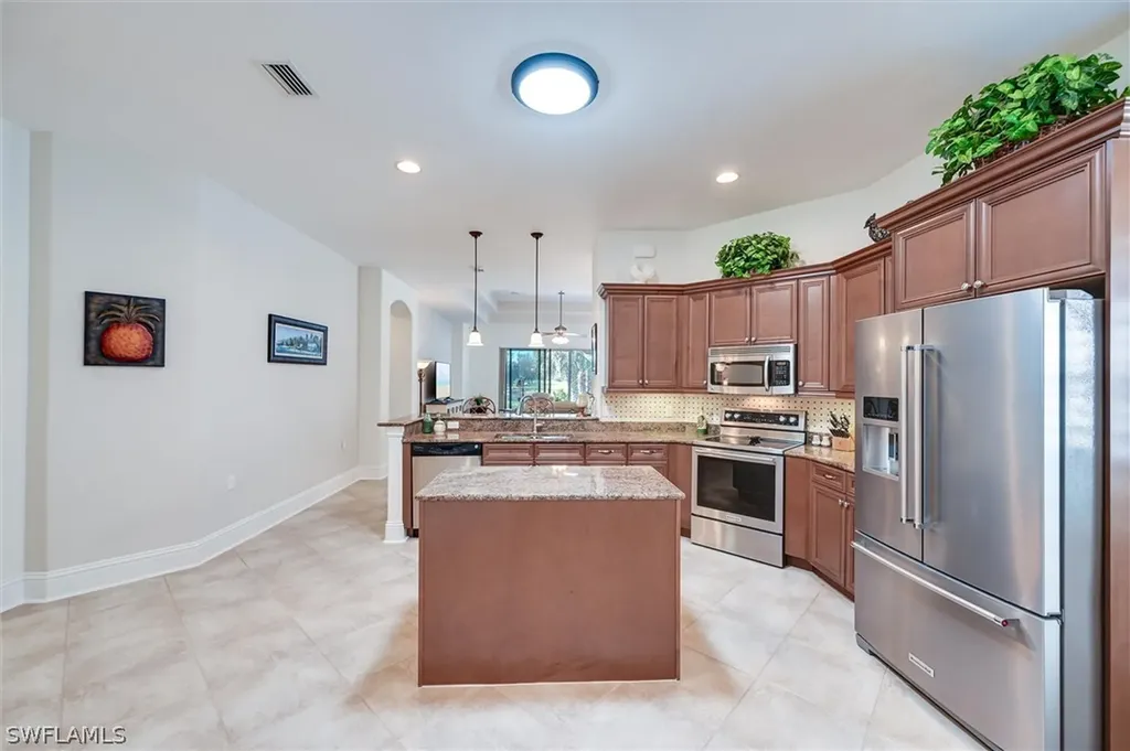 7587 Moorgate Point Way Naples FL 34113