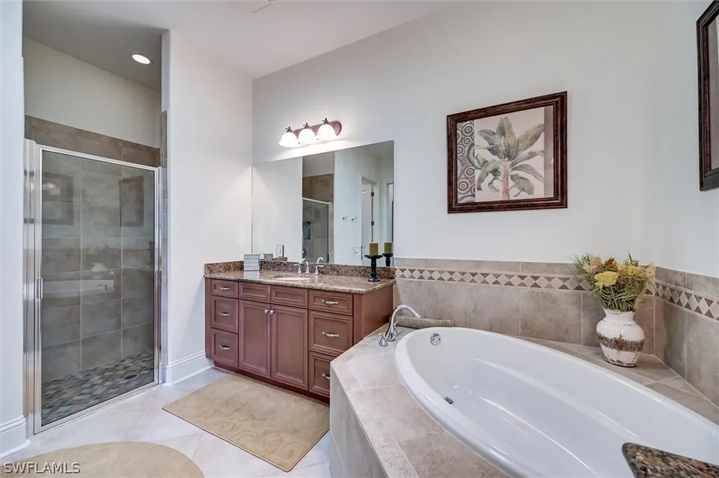7587 Moorgate Point Way Naples FL 34113