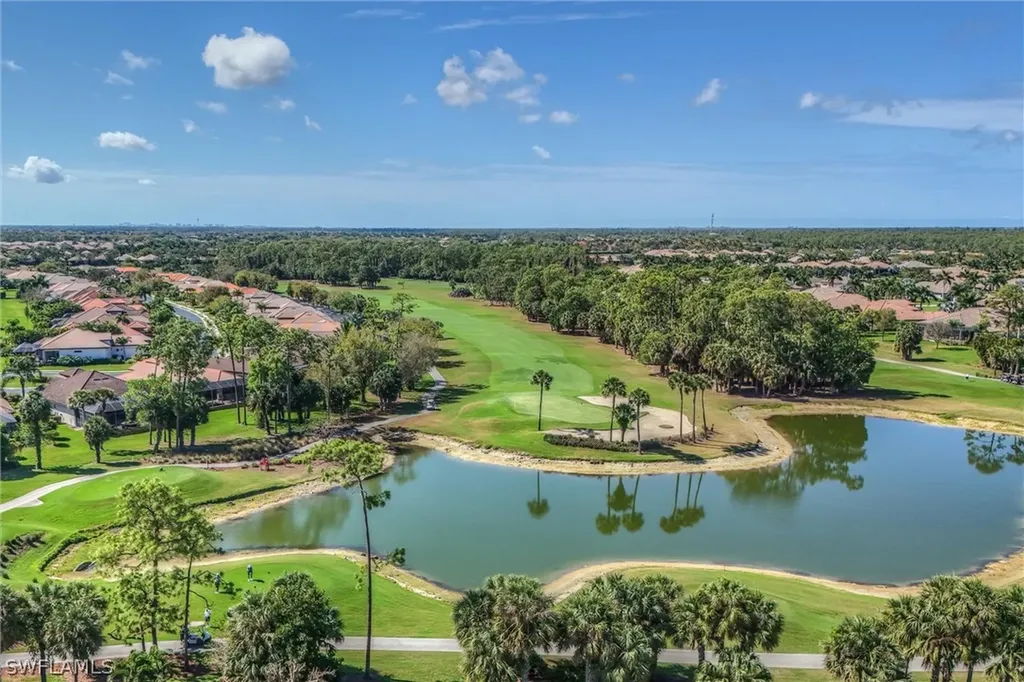 7587 Moorgate Point Way Naples FL 34113