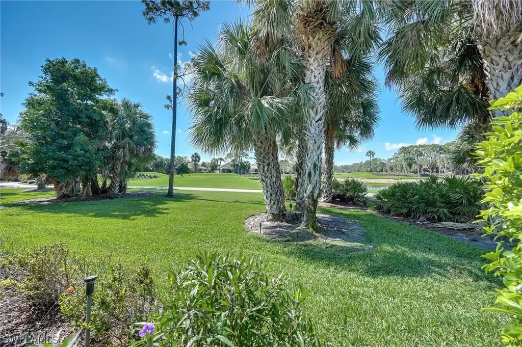 7587 Moorgate Point Way Naples FL 34113