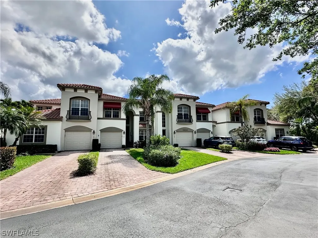 Bonita Springs FL, 12237 Toscana Way, Unit 103
