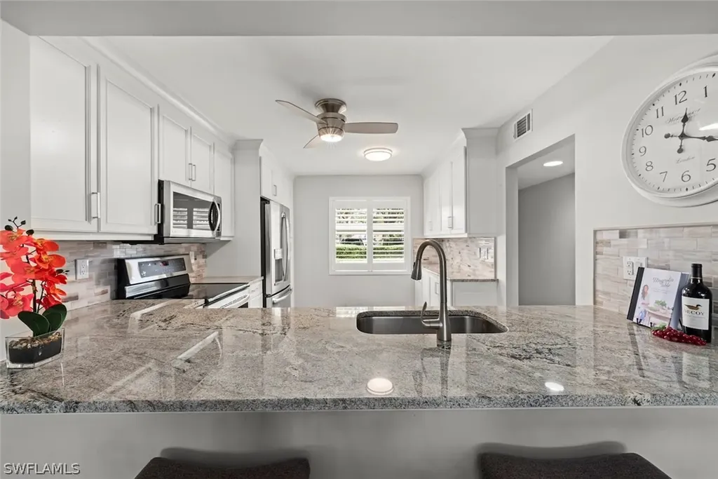 5965 Bloomfield Circle Naples FL 34112
