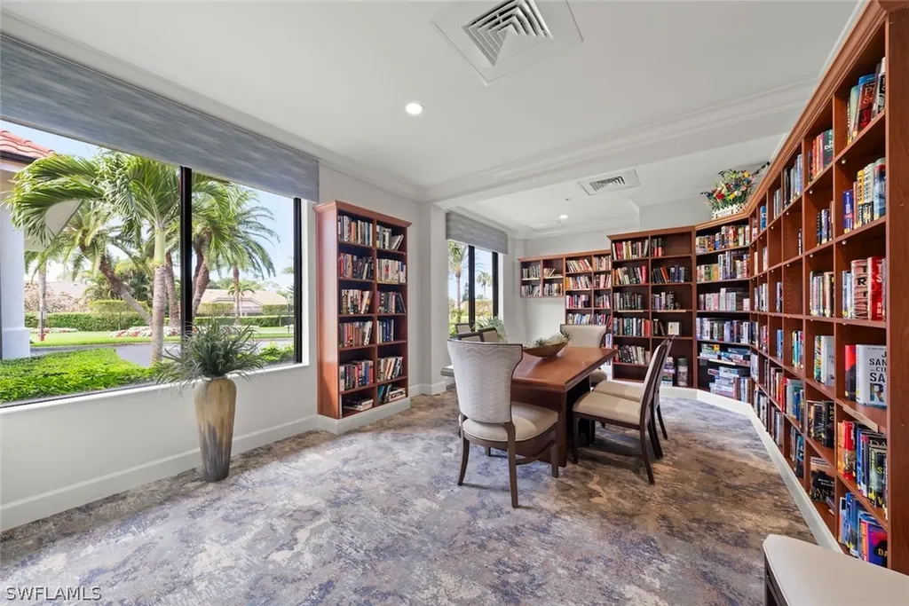 5965 Bloomfield Circle Naples FL 34112