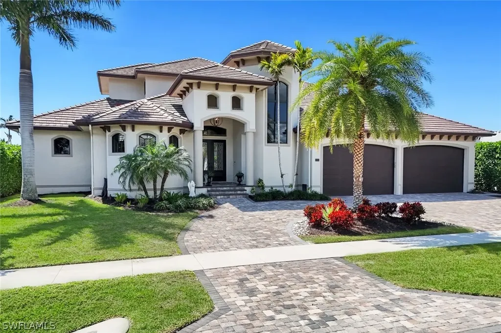 450 Pepperwood Court Marco Island FL 34145