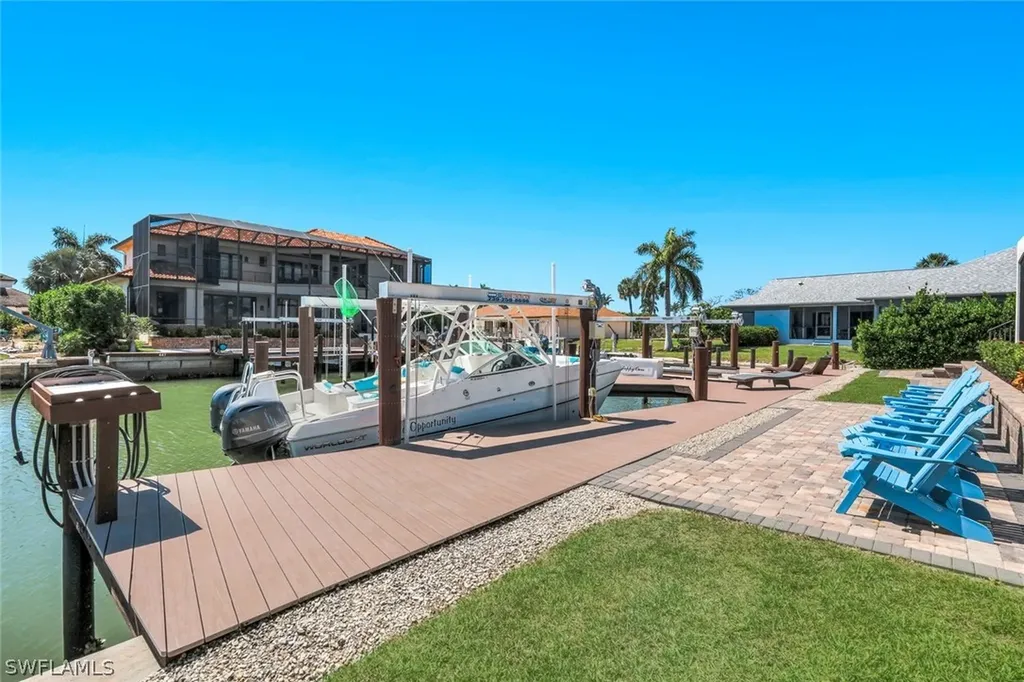 450 Pepperwood Court Marco Island FL 34145