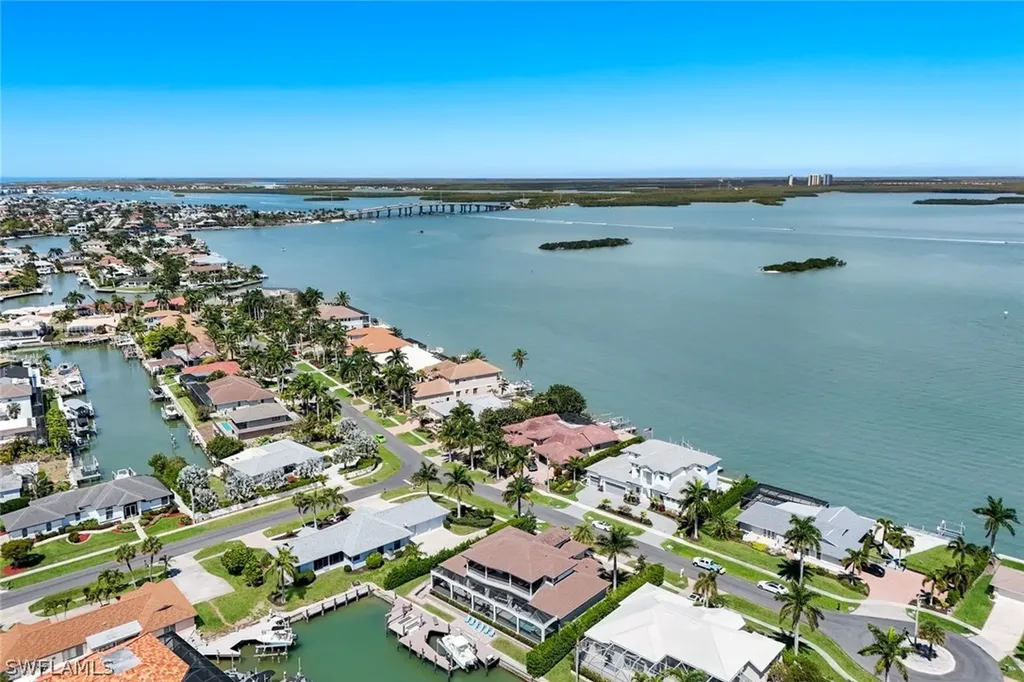 450 Pepperwood Court Marco Island FL 34145