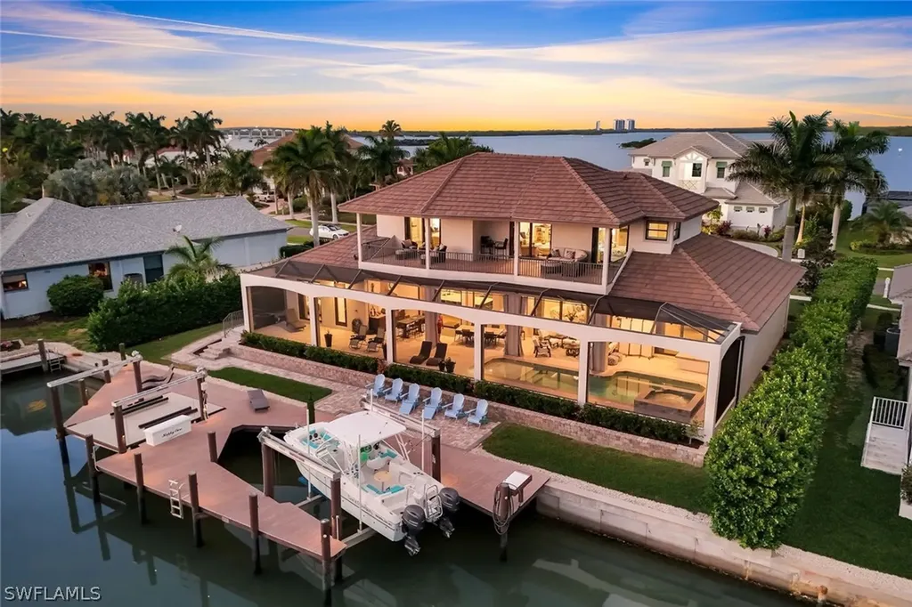 450 Pepperwood Court Marco Island FL 34145