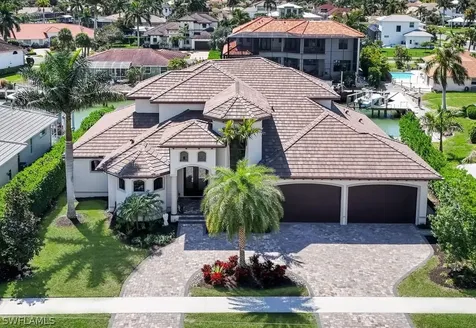 450 Pepperwood Court Marco Island FL 34145
