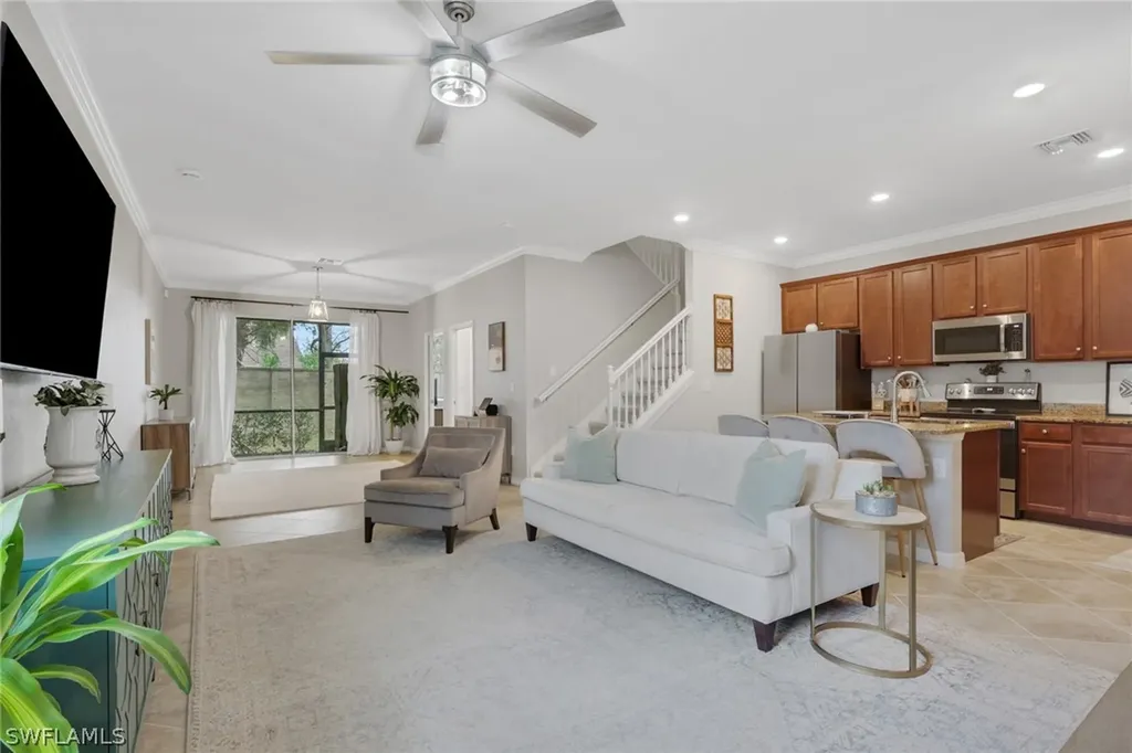 Estero FL, 10100 Tin Maple Drive, Unit 11