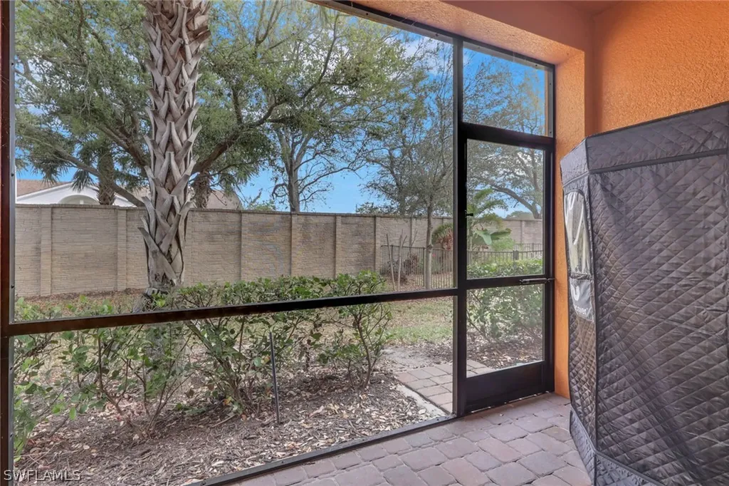 10100 Tin Maple Drive Estero FL 33928