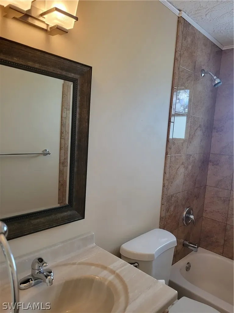 2656 Mangrove Street Naples FL 34112