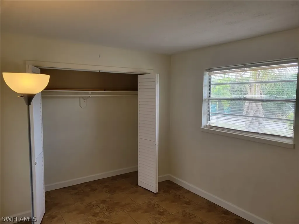 2656 Mangrove Street Naples FL 34112