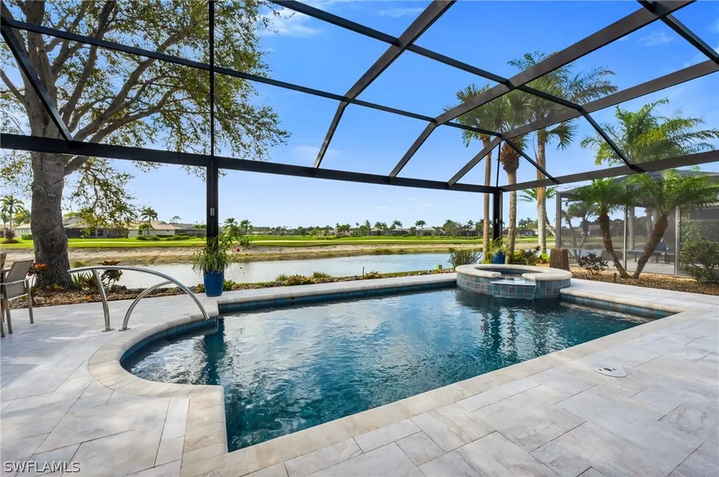 4895 Cerromar Drive Naples FL 34112