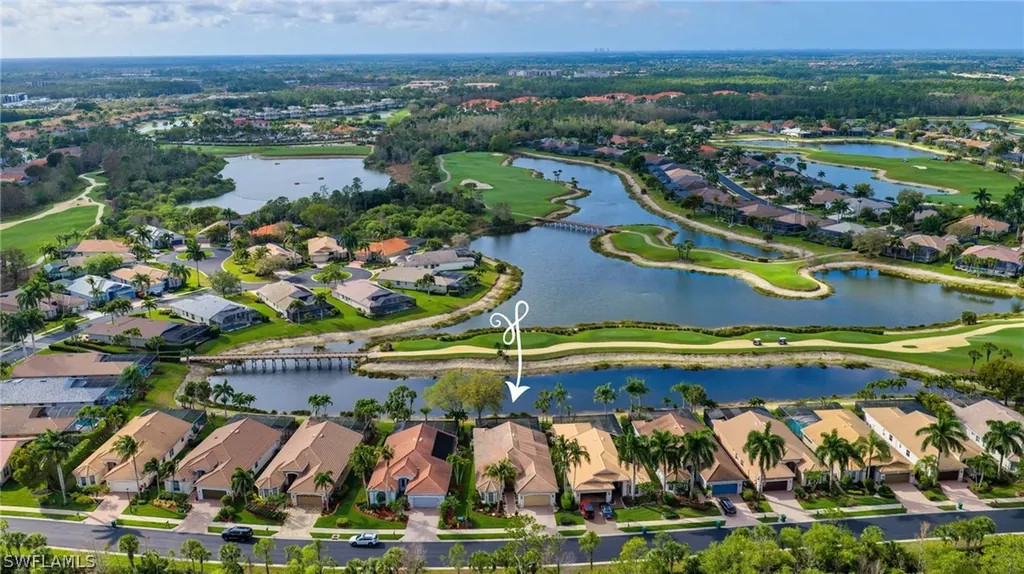 4895 Cerromar Drive Naples FL 34112