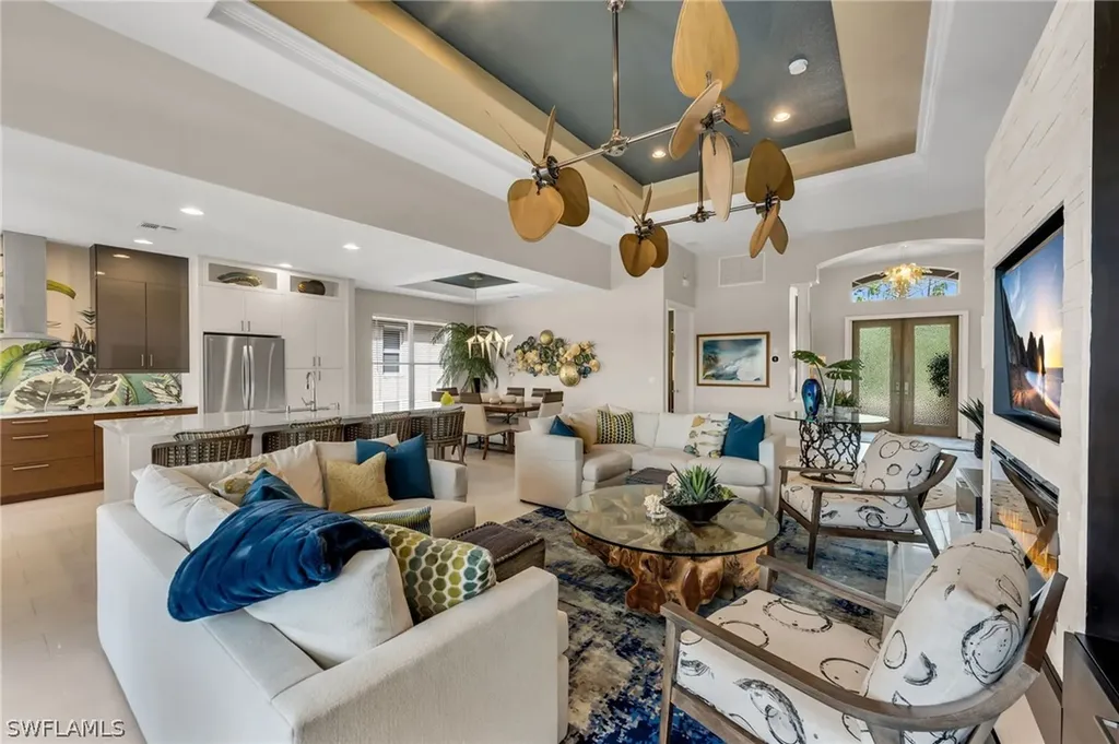 4895 Cerromar Drive Naples FL 34112