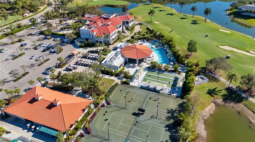 4895 Cerromar Drive Naples FL 34112