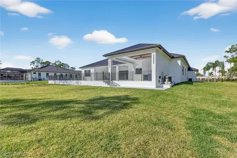1874 39TH Street SW Naples FL 34117