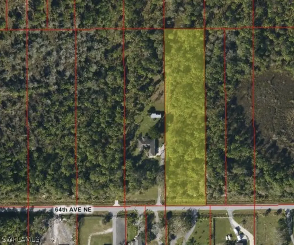 Naples FL, 64TH Avenue NE