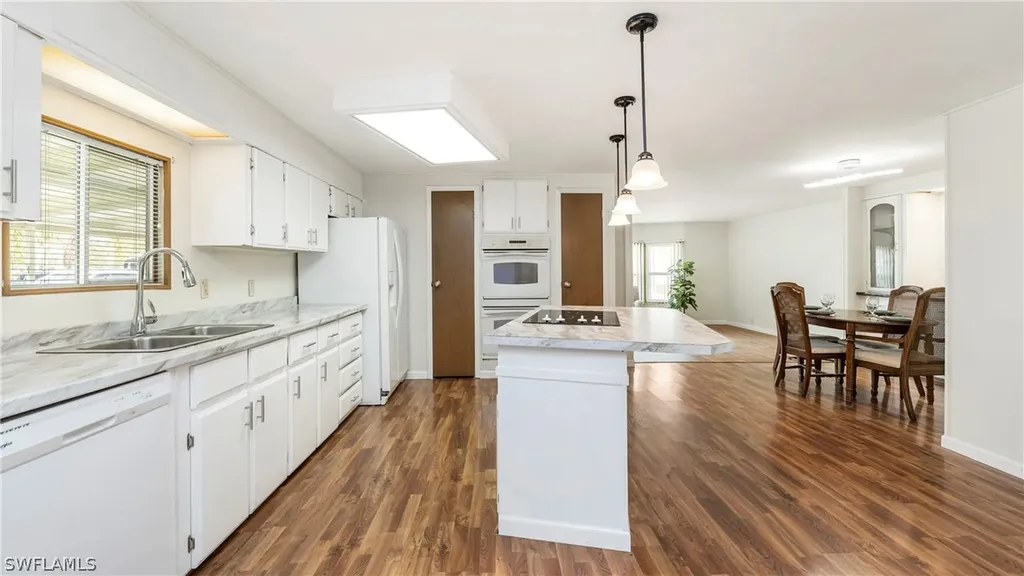 250 Indian Key Lane Naples FL 34114