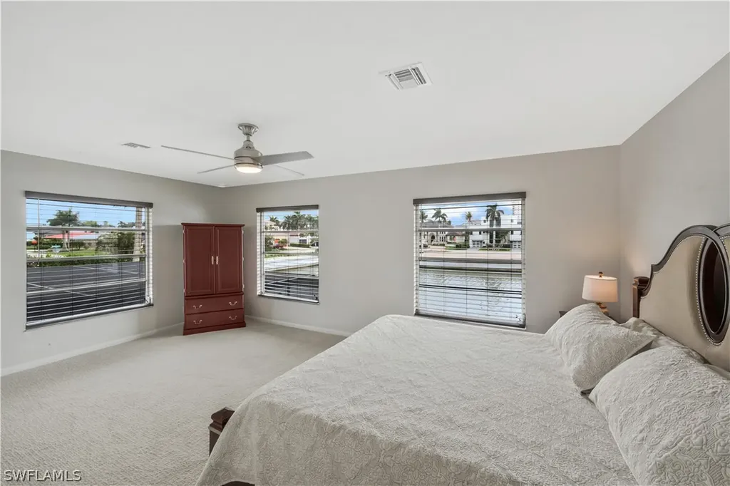 480 Oak Avenue Naples FL 34108