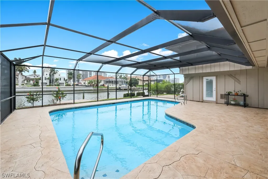 480 Oak Avenue Naples FL 34108