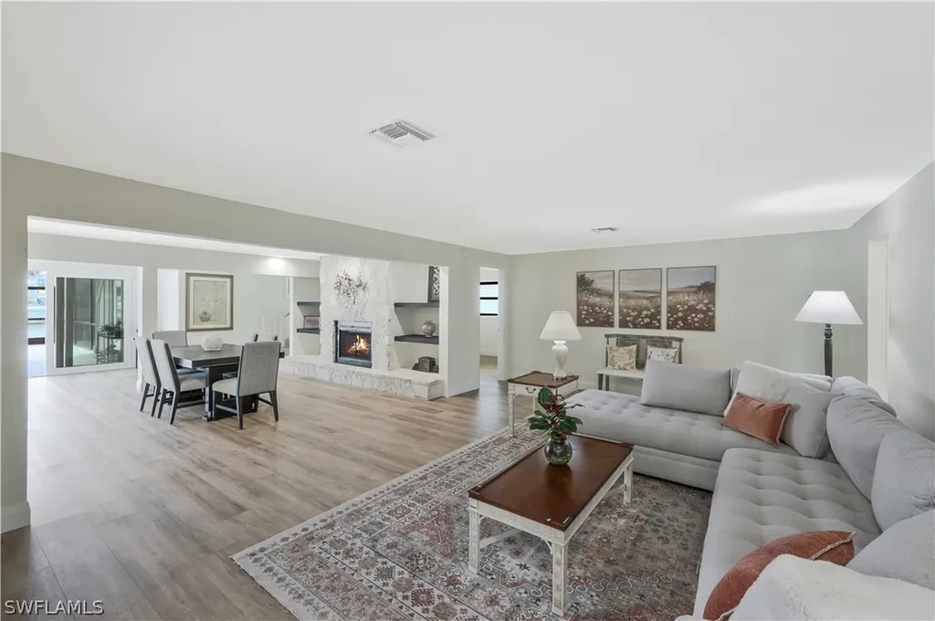 480 Oak Avenue Naples FL 34108