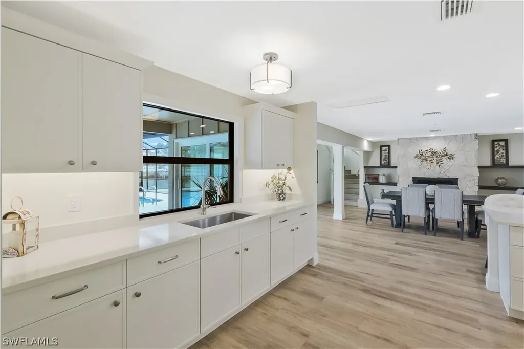 480 Oak Avenue Naples FL 34108