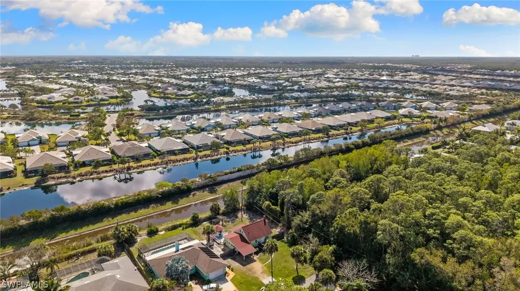 91 Constitution Drive Naples FL 34112