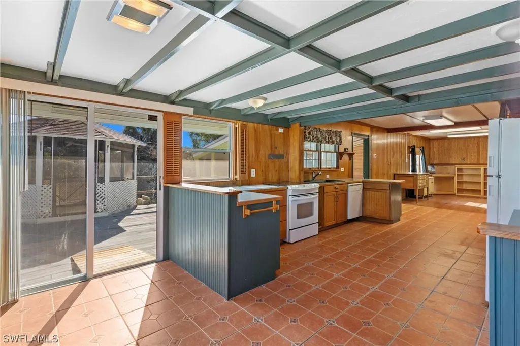 91 Constitution Drive Naples FL 34112