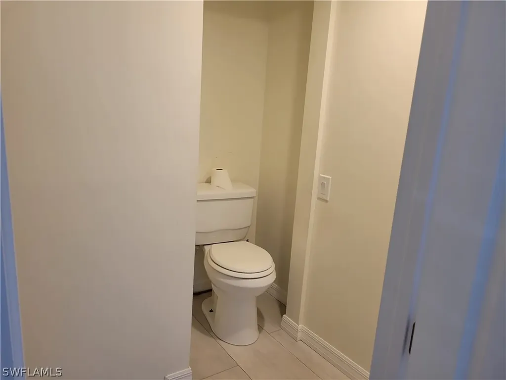 2662 Mangrove Street Naples FL 34112