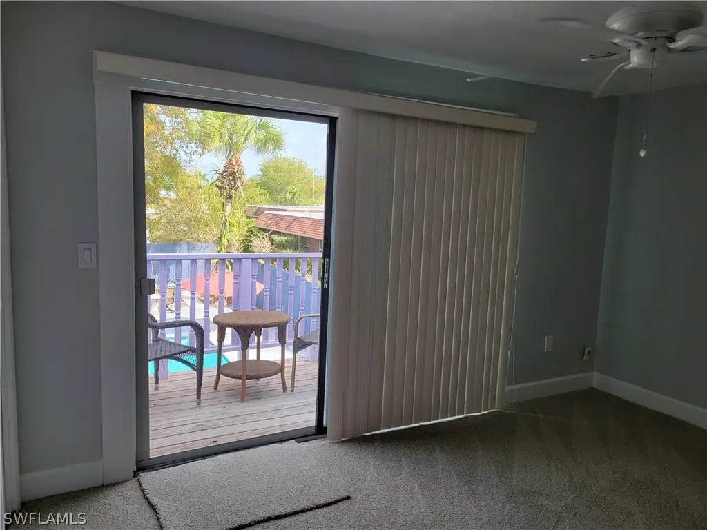 2662 Mangrove Street Naples FL 34112
