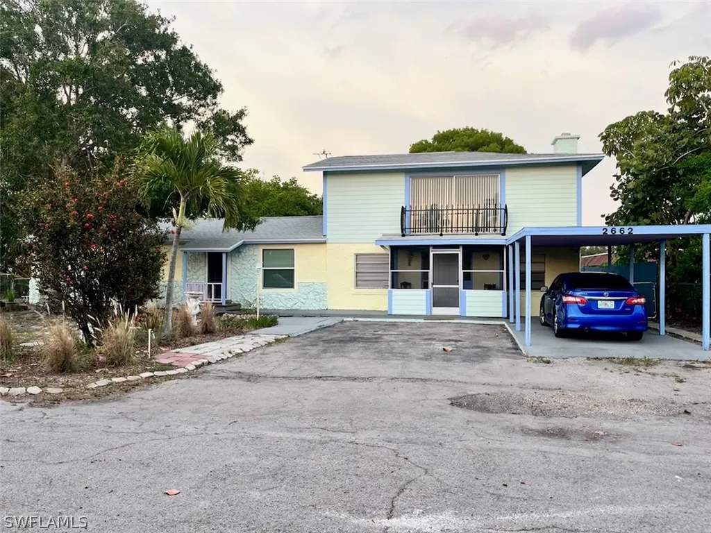 2662 Mangrove Street Naples FL 34112