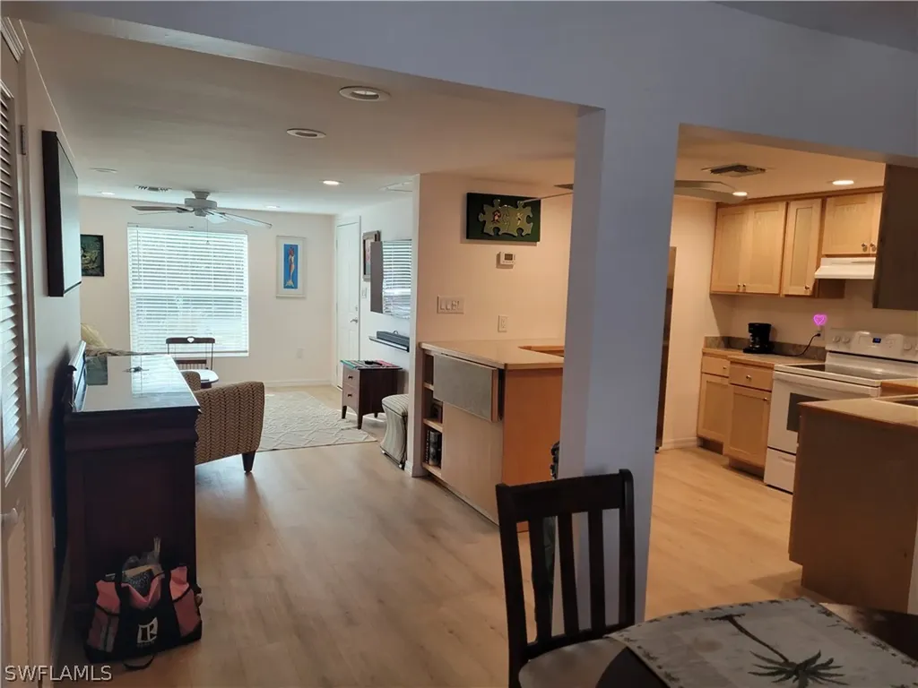 2662 Mangrove Street Naples FL 34112