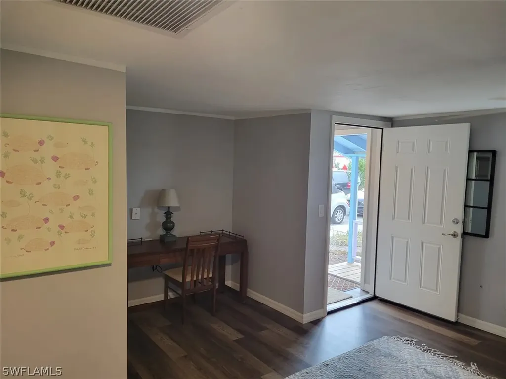 2662 Mangrove Street Naples FL 34112