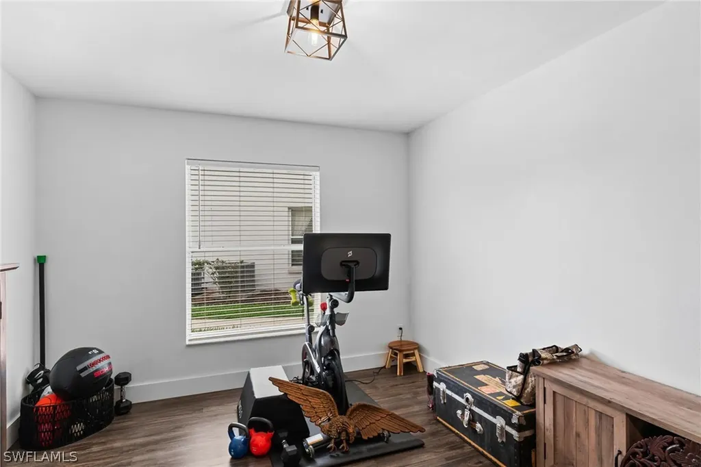 1336 Churchill Circle Naples FL 34116