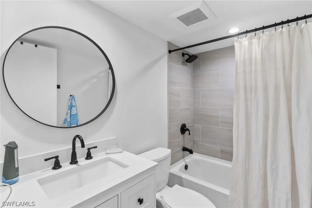 1336 Churchill Circle Naples FL 34116